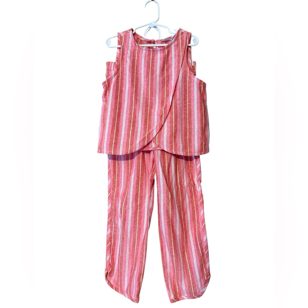GAP girls pink and white linen 2 piece set.